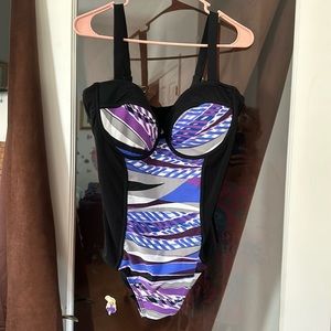 Swimsuit, new adjustable straps, high back, multicolored, size 18, run small